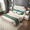 Comfortable King/Queen-sized beds